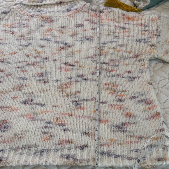 Jessica Simpson Cozy Multicolor Deep Turtleneck Sweater size generous Small - Picture 8 of 10